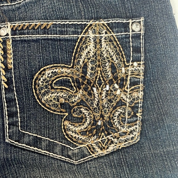 Revolt Jeans - Picture 4 of 4